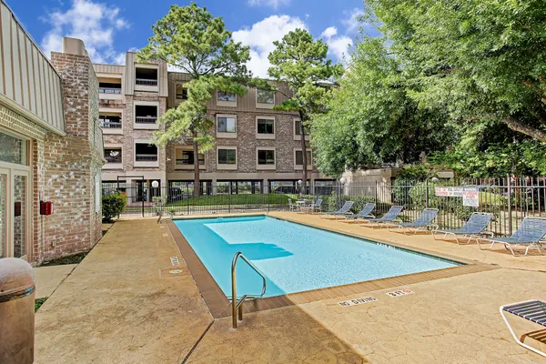 $1,400 | 2209 South Braeswood Boulevard, Unit 32F, Houston, TX 77030
