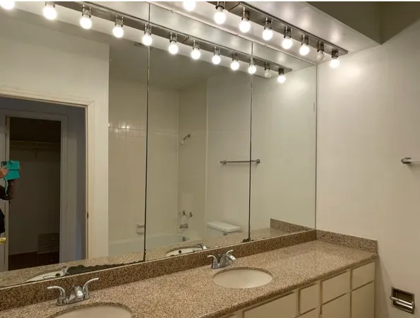 $1,400 | 2209 South Braeswood Boulevard, Unit 32F, Houston, TX 77030