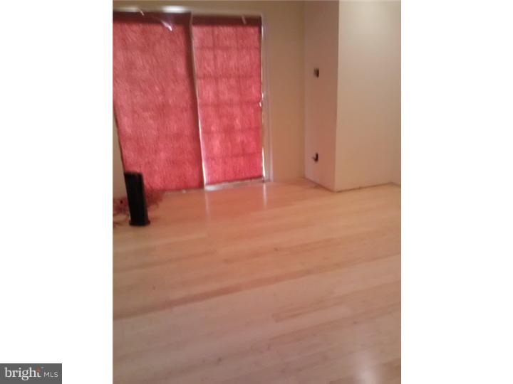 1900 Reed Street Philadelphia, PA 19146 - Photo 3 of 8 Bedroom 2