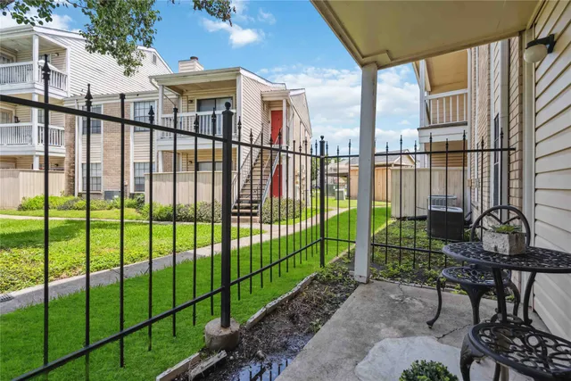 $130,000 | 2750 Holly Hall Street, Unit 1403, Houston, TX 77054