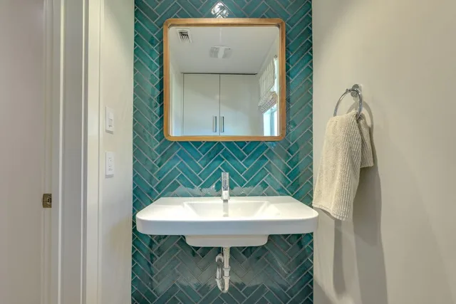 $2,199,000 | 4200 Deer Trail, Spicewood, TX 78669