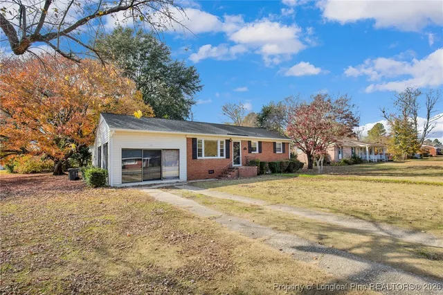 $185,000 | 125 West Palmer Street, Raeford, NC 28376