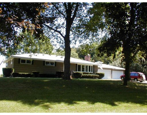 20 Hosley Road Ashburnham, MA 01430 - Photo 1 of 8 Gallery Image 1