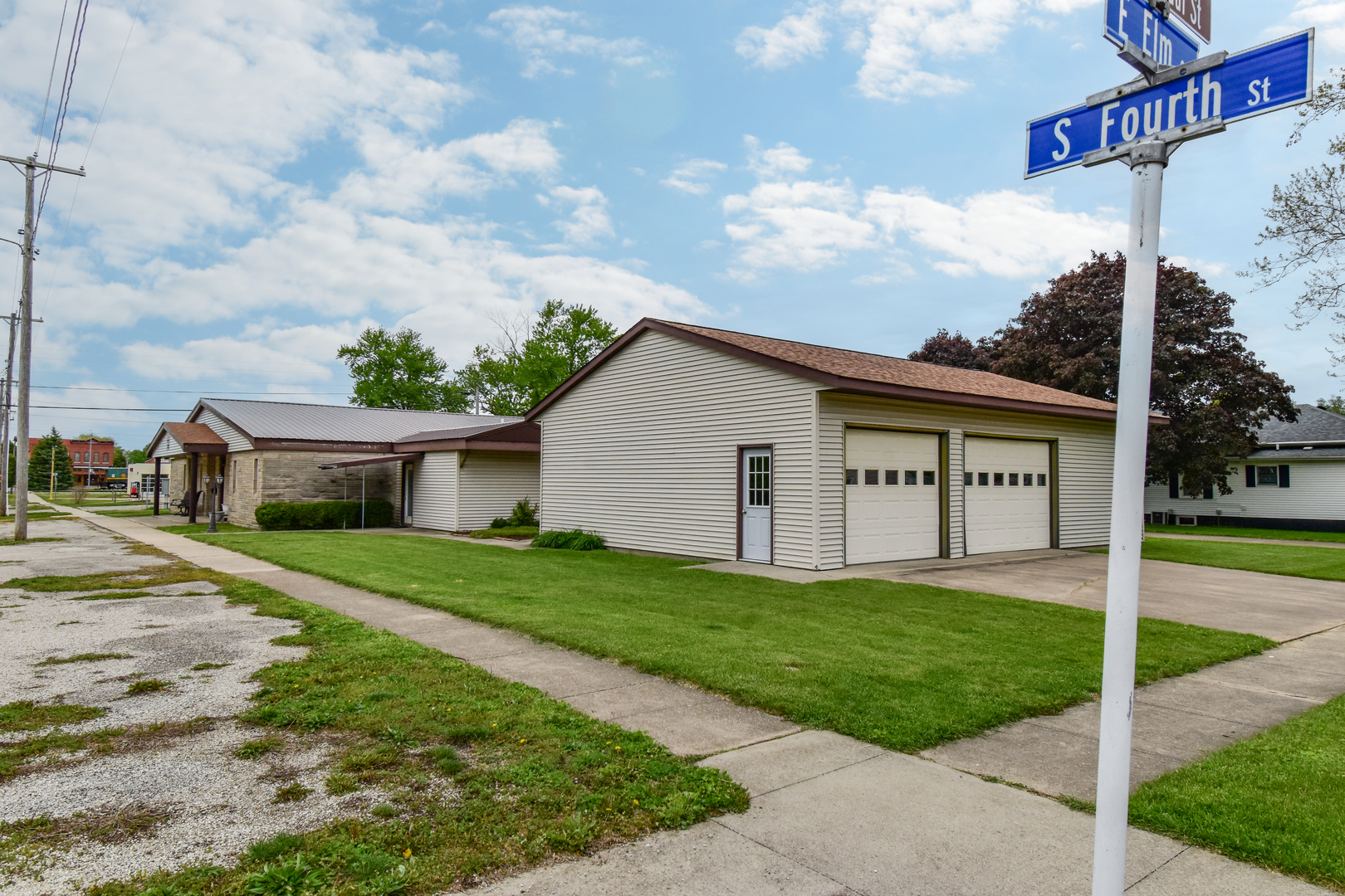 103 South 4th Street Chatsworth, IL 60921 - Photo 3 of 70