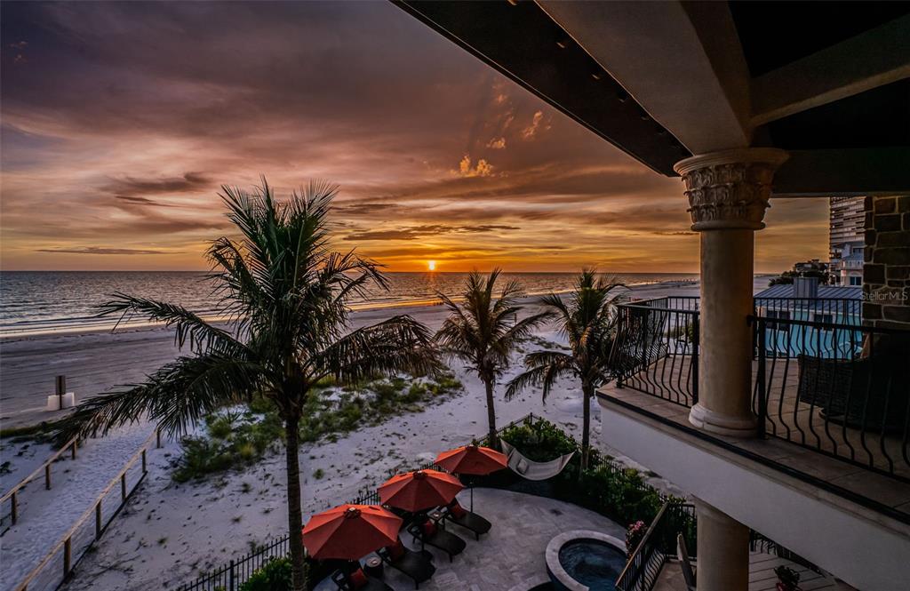 17824 Lee Avenue Redington Shores, FL 33708 - Photo 69 of 98 a view of a room with gym equipment
