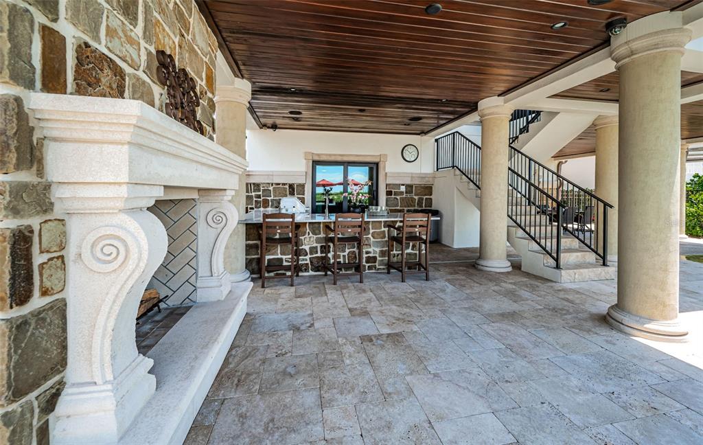17824 Lee Avenue Redington Shores, FL 33708 - Photo 78 of 98 a view of living room with washer and dryer