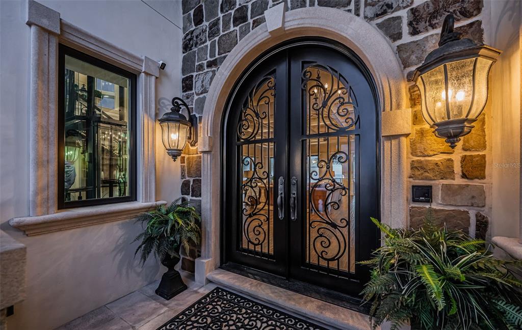 17824 Lee Avenue Redington Shores, FL 33708 - Photo 8 of 98