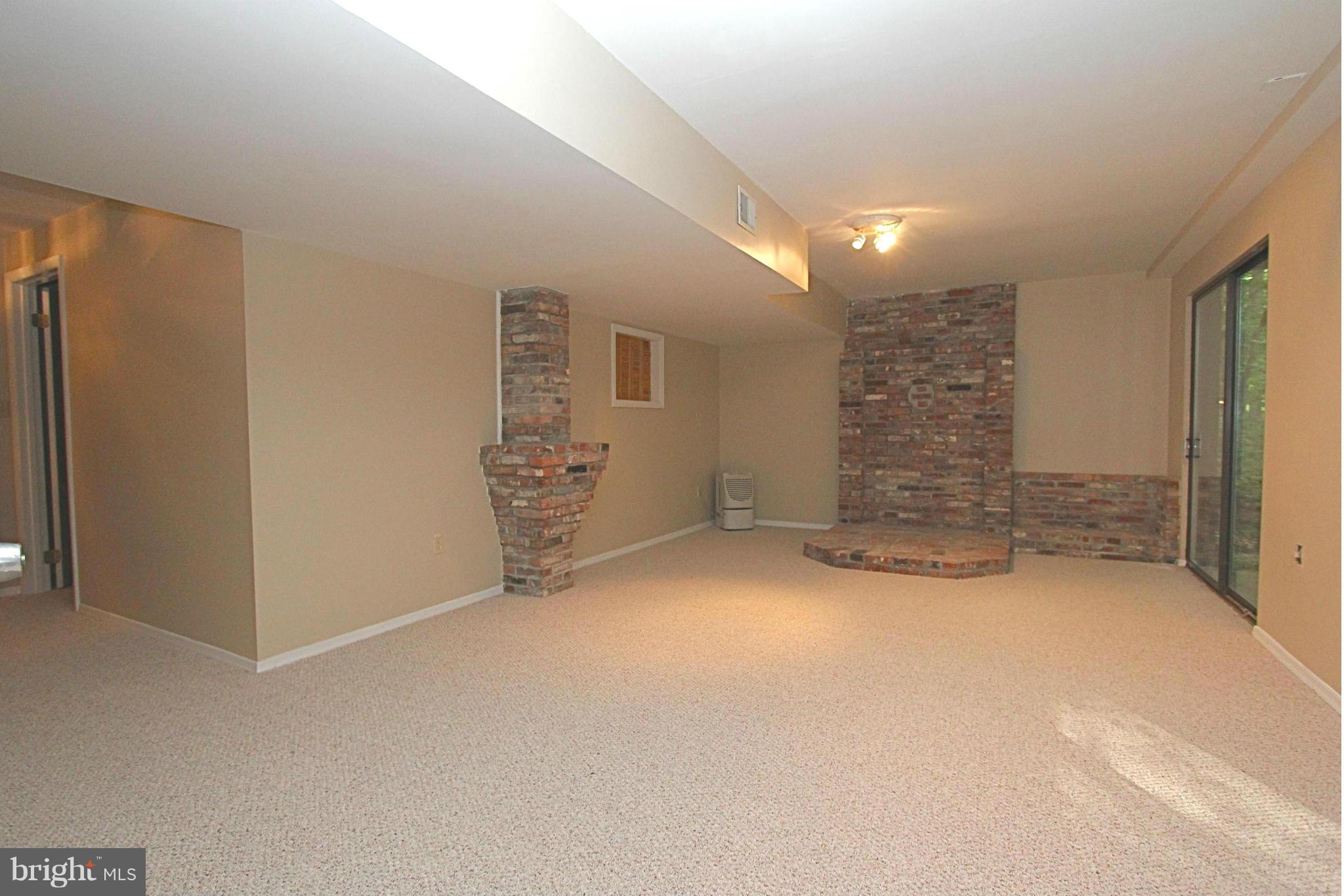 36 Constantine Drive Phoenix, MD 21131 - Photo 24 of 30 an empty room with windows