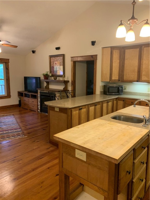 490 Village Creek Road Mountain Rest, SC 29664 - Photo 9 of 37