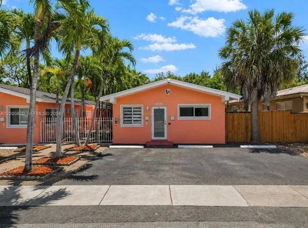 $2,150 | 13185 Emerald Drive, Unit 2, North Miami, FL 33181