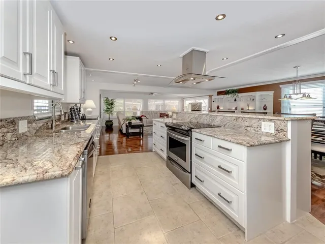 $227,000 | 5 North Esplanade Street, Englewood, FL 34223