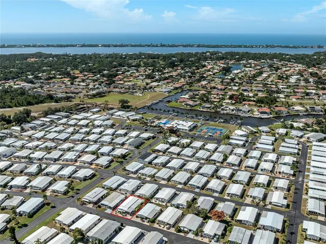 $227,000 | 5 North Esplanade Street, Englewood, FL 34223