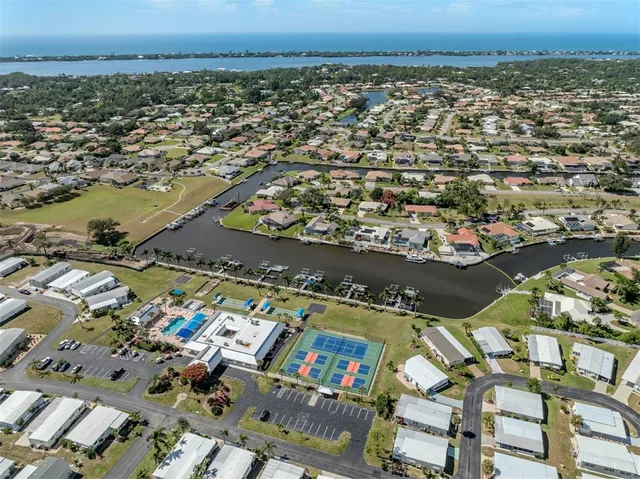 $227,000 | 5 North Esplanade Street, Englewood, FL 34223