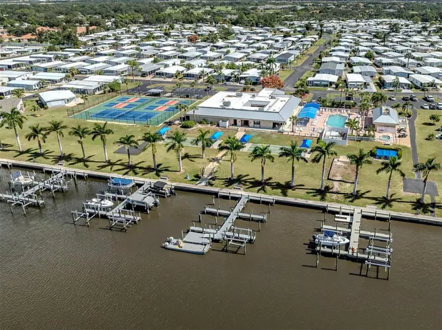 $227,000 | 5 North Esplanade Street, Englewood, FL 34223