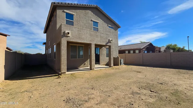 $1,950 | 1006 South 202nd Lane, Buckeye, AZ 85326