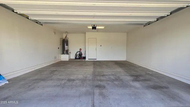 $1,950 | 1006 South 202nd Lane, Buckeye, AZ 85326