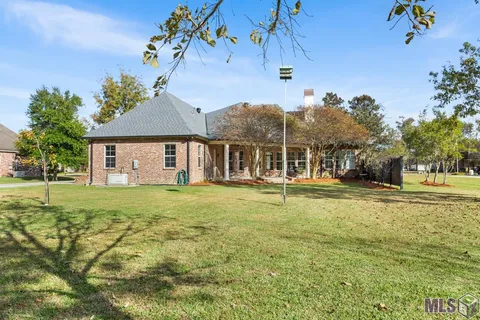 $580,000 | 7525 Lillie Valley Drive, Gonzales, LA 70737