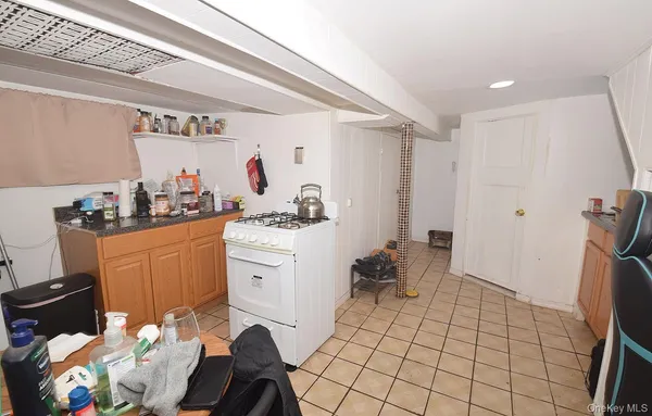 $980,000 | 164-14 81st Avenue | Hillcrest