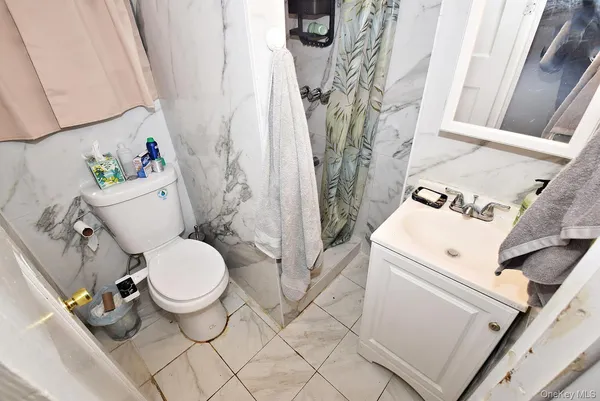 $980,000 | 164-14 81st Avenue | Hillcrest