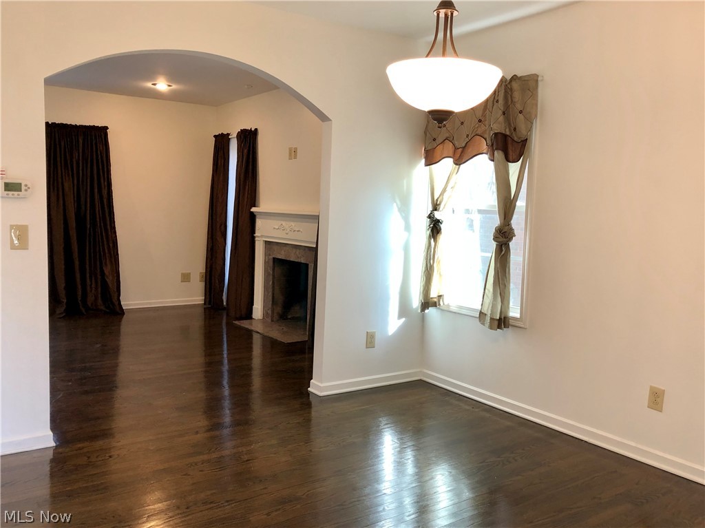 2420 Traymore Road Cleveland, OH 44118 - Photo 12 of 32