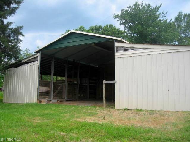 330 Crumpton Road Reidsville, NC 27320 - Photo 7 of 28 2 stall barn with room for a 3rd stall