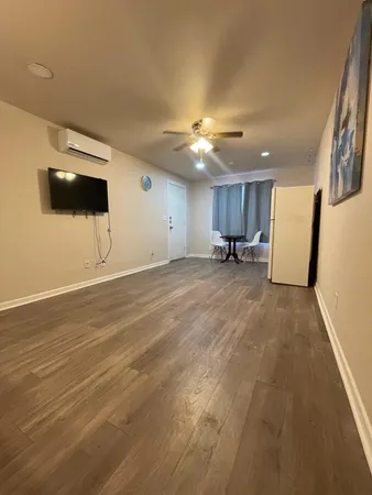 $500 | 3407 32nd Street, Unit C, Lubbock, TX 79410