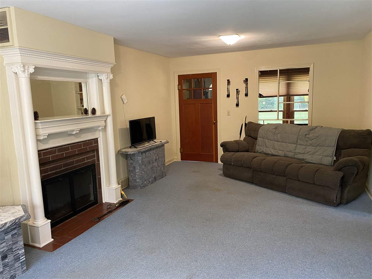 6897 Ann Arbor Road Jackson, MI 49201 - Photo 4 of 27 Photo 5