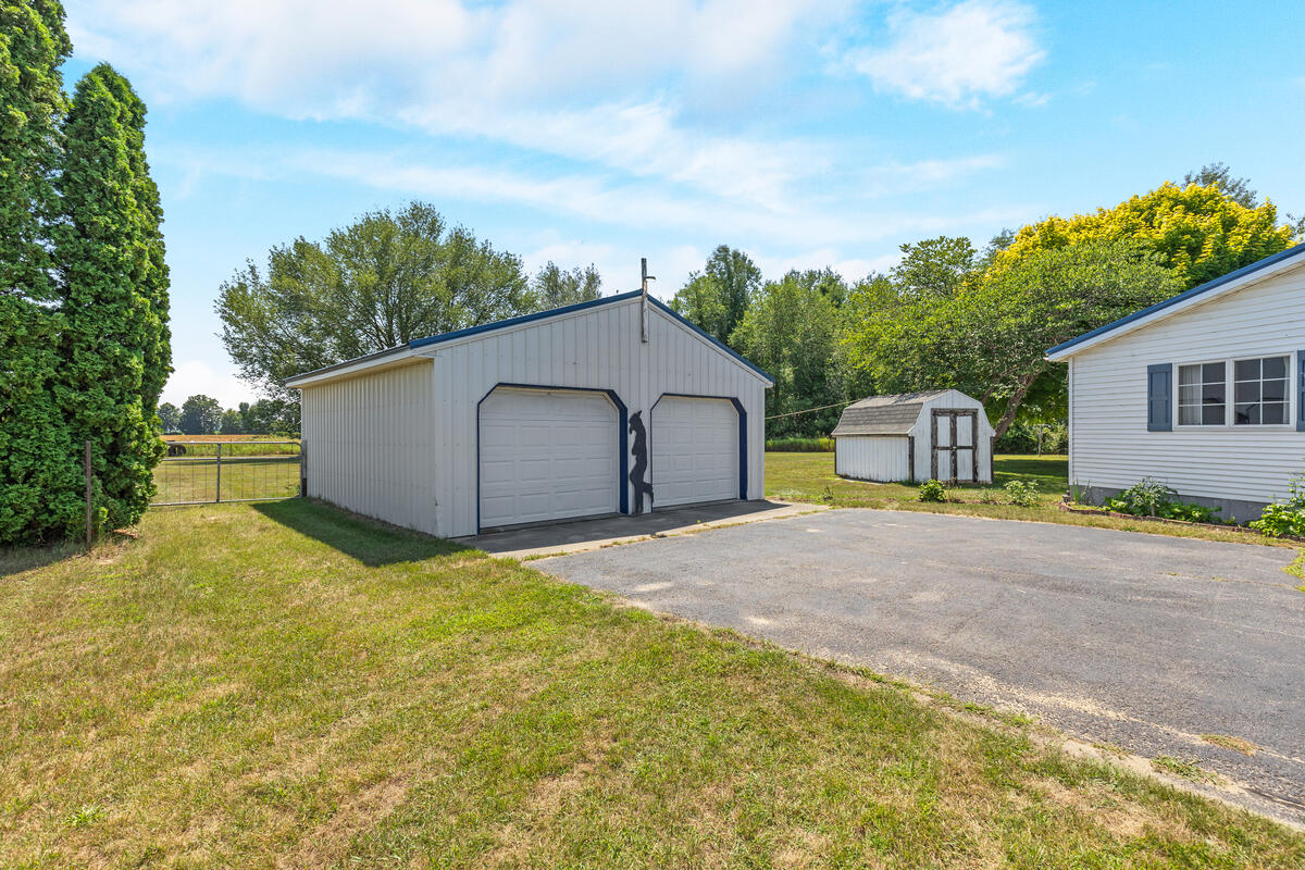3839 Belding Road Belding, MI 48809 - Photo 30 of 30 3839-Belding_030