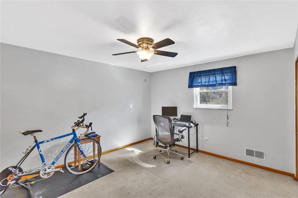 308 McIntyre Road Pittsburgh, PA 15237 - Photo 30 of 37