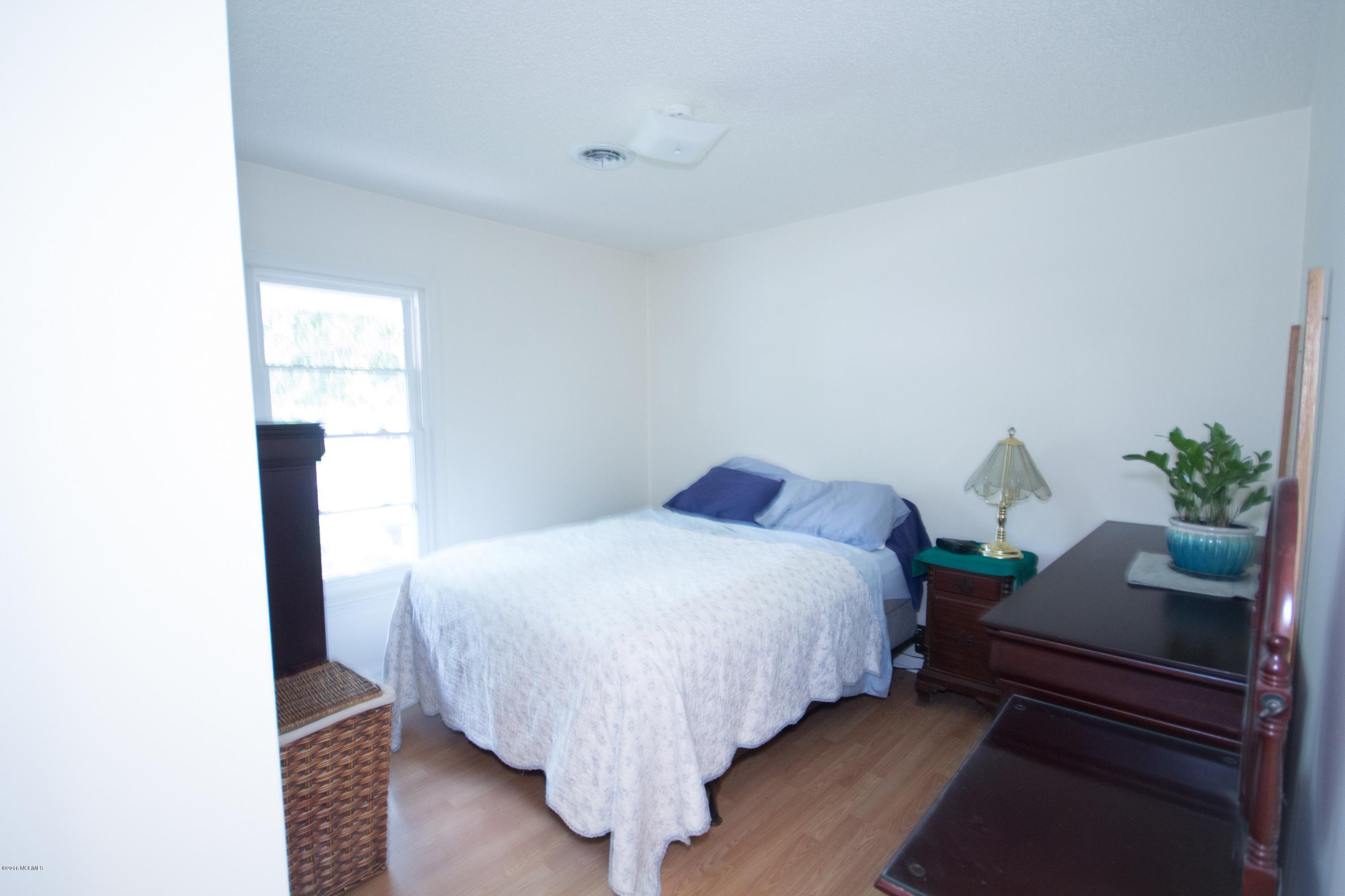 3012 Old Gate Road Morehead City, NC 28557 - Photo 9 of 25 Bedroom