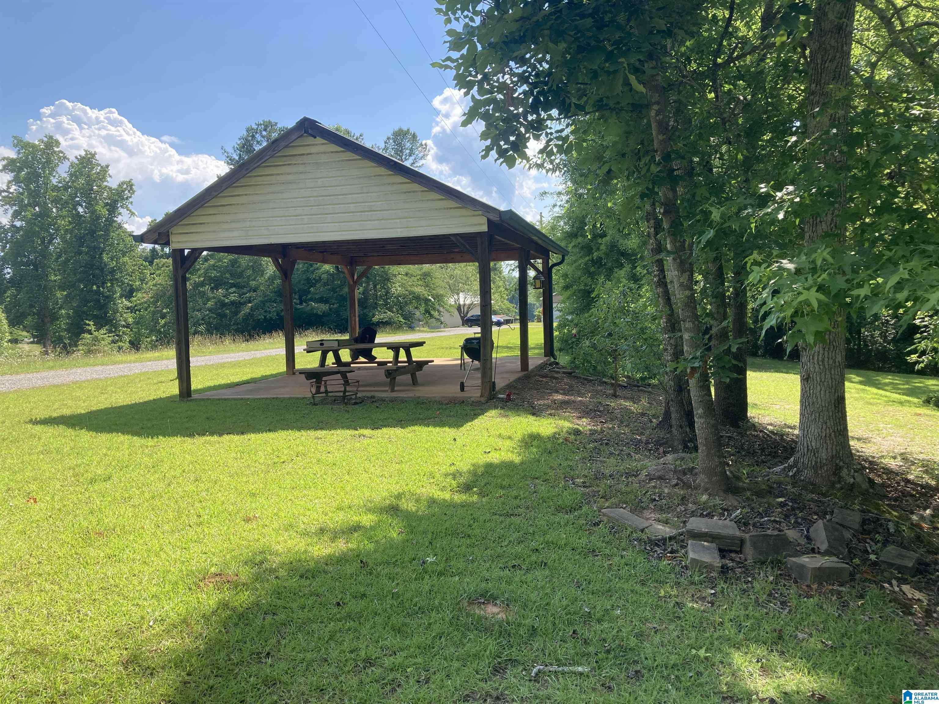 186 Ernest Road Wedowee, AL 36278 - Photo 2 of 11