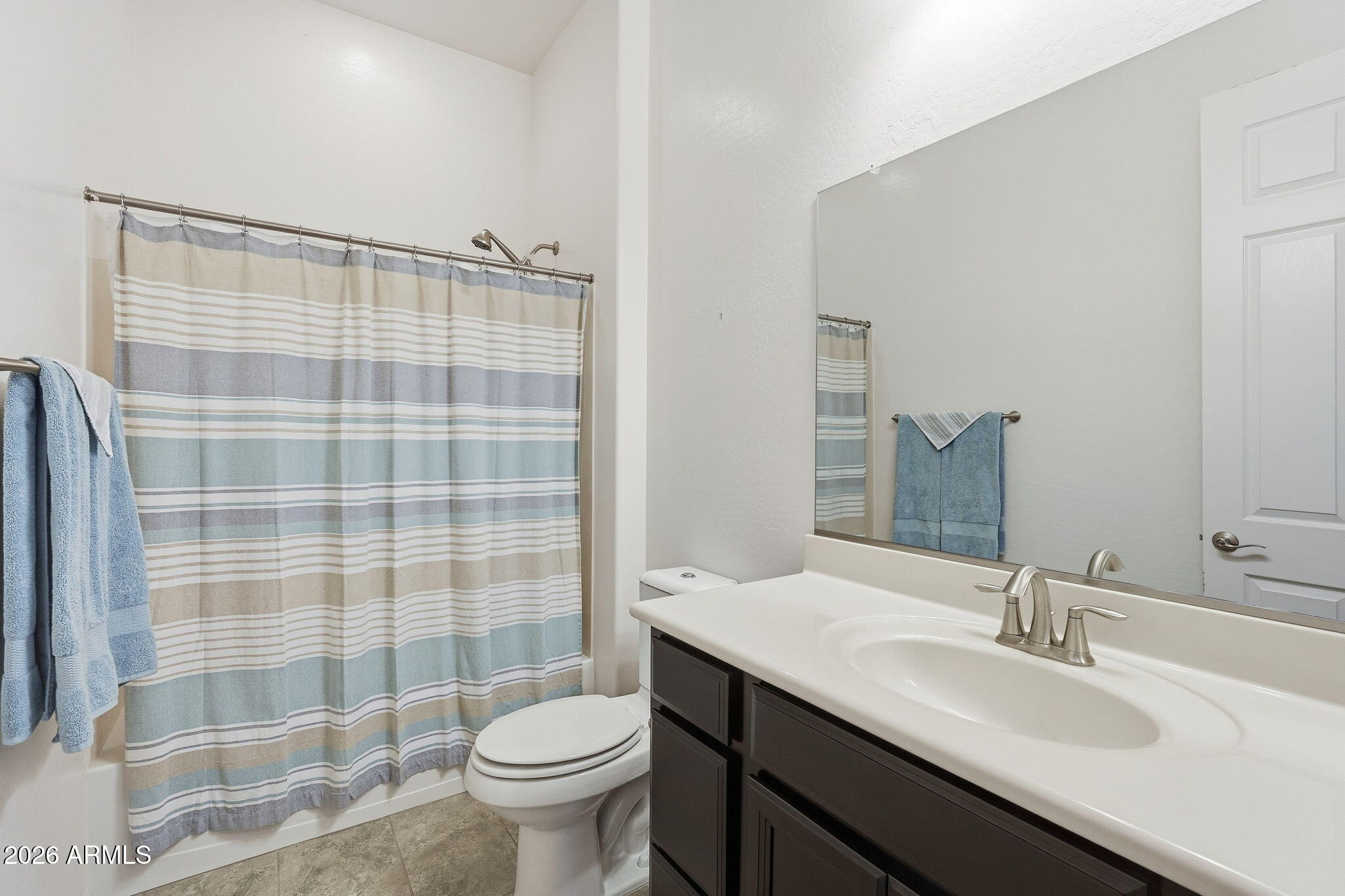 42851 West Mallard Road Maricopa, AZ 85138 - Photo 36 of 45 Guest Bathroom