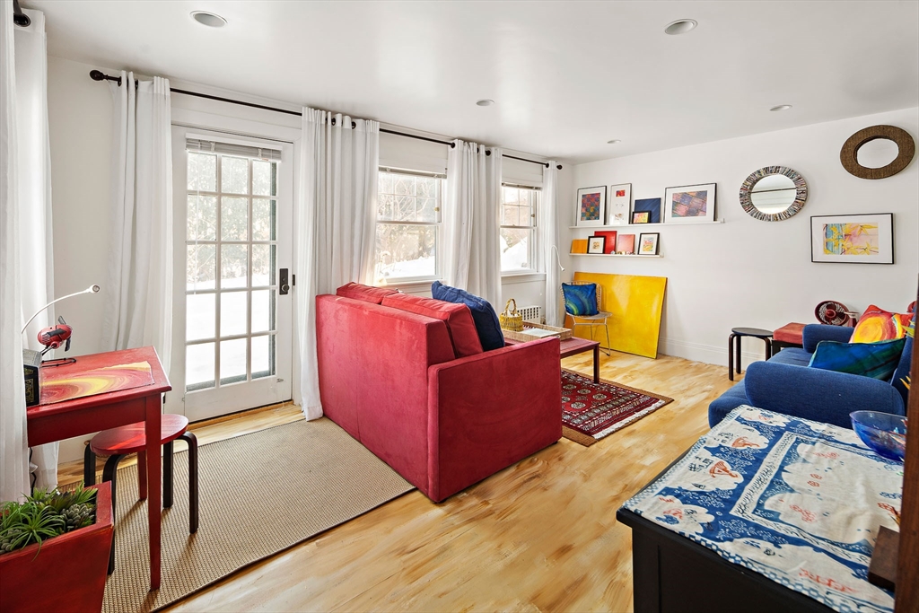 33 Lombard Road Arlington, MA 02476 - Photo 8 of 27