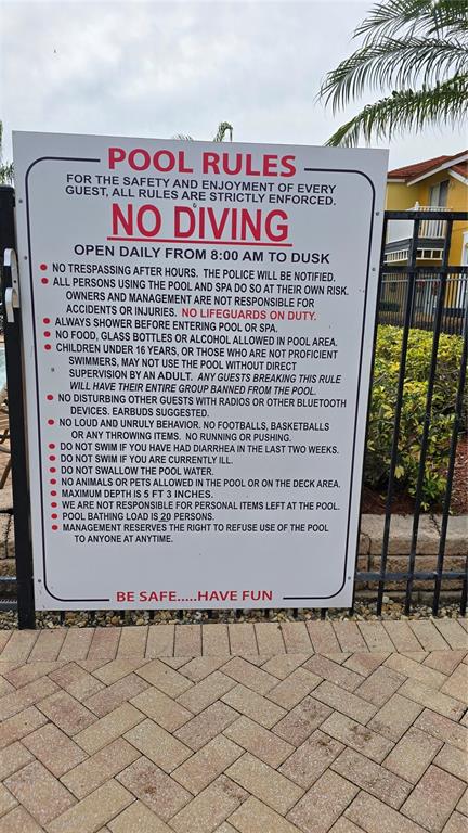 1013 Park Ridge Circle Kissimmee, FL 34746 - Photo 55 of 74 a sign on the side of a building