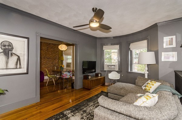 23 Netherlands Road, Unit 3 Brookline, MA 02445 - Photo 8 of 20 Gallery Image 8