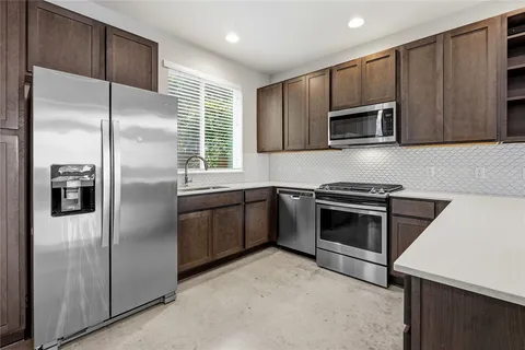 $405,000 | 801 North Bluff Drive, Unit 33, Austin, TX 78745