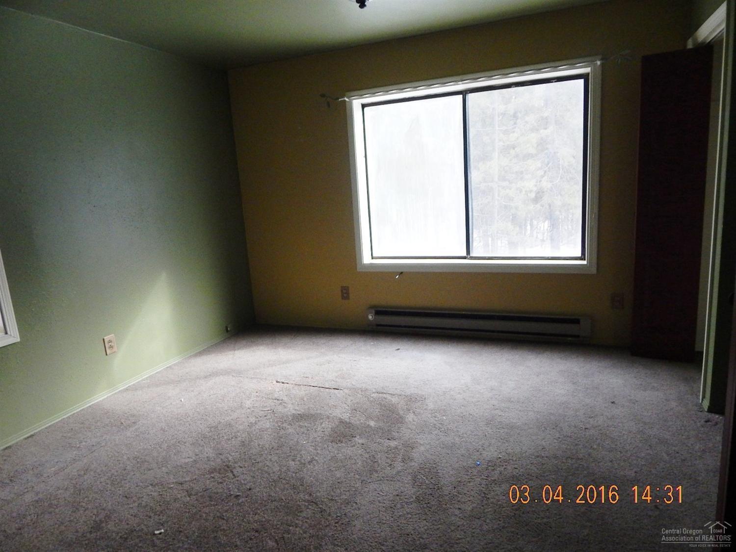 140135 Bearskin Road Crescent Lake, OR 97733 - Photo 15 of 22 3rd bedroom, this one is upstairs too.