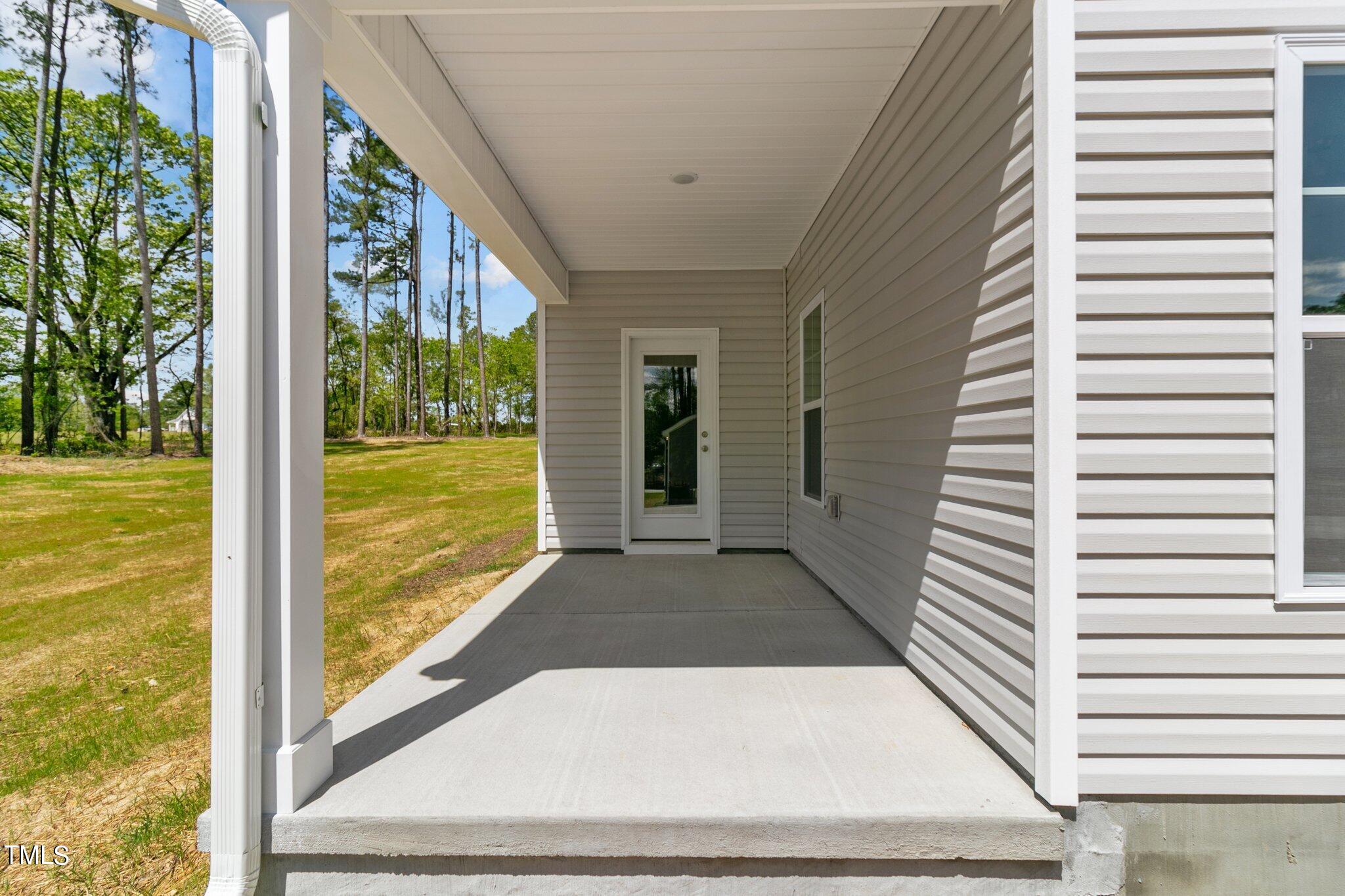 75 Regis Lane Coats, NC 27521 - Photo 30 of 37 a view of a entryway