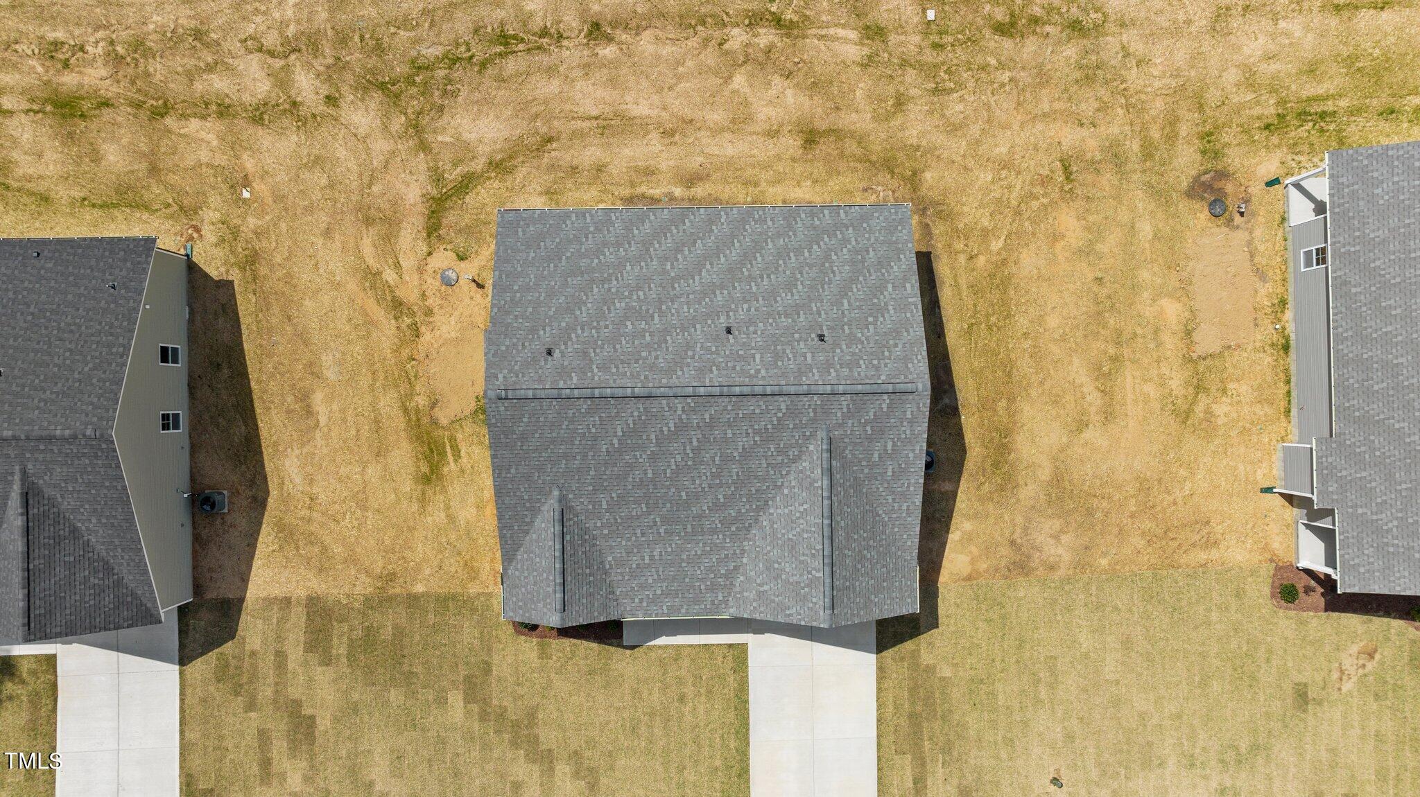 75 Regis Lane Coats, NC 27521 - Photo 34 of 37 view of a bathroom with shower