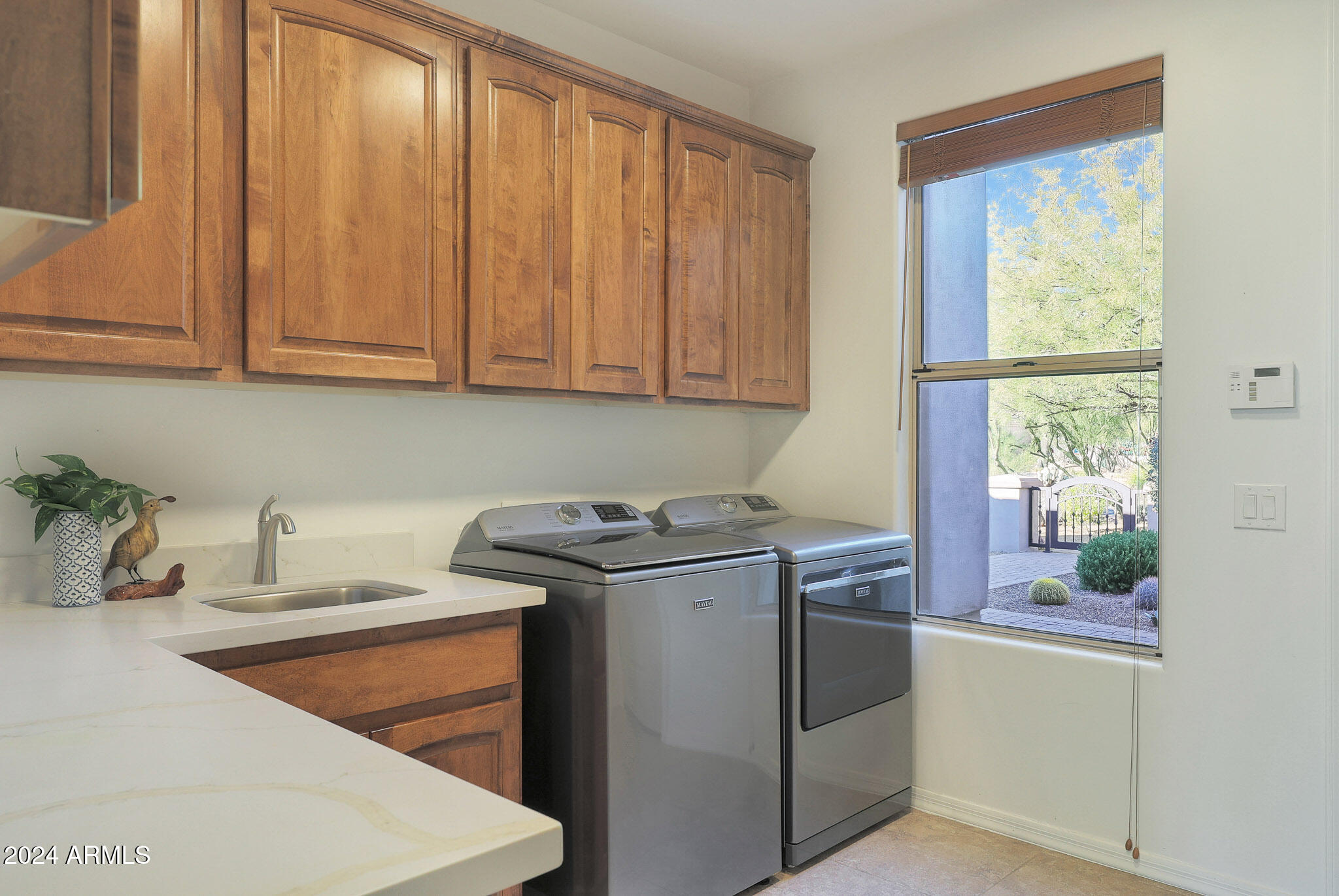 8533 East Montello Road Scottsdale, AZ 85266 - Photo 30 of 35 Laundry Room