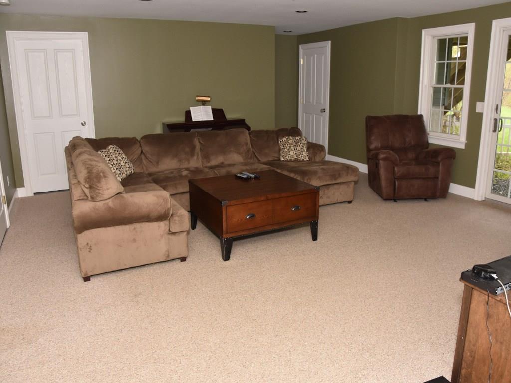 186 North Reynolds Road Winslow, ME 04901 - Photo 26 of 33 Family Room