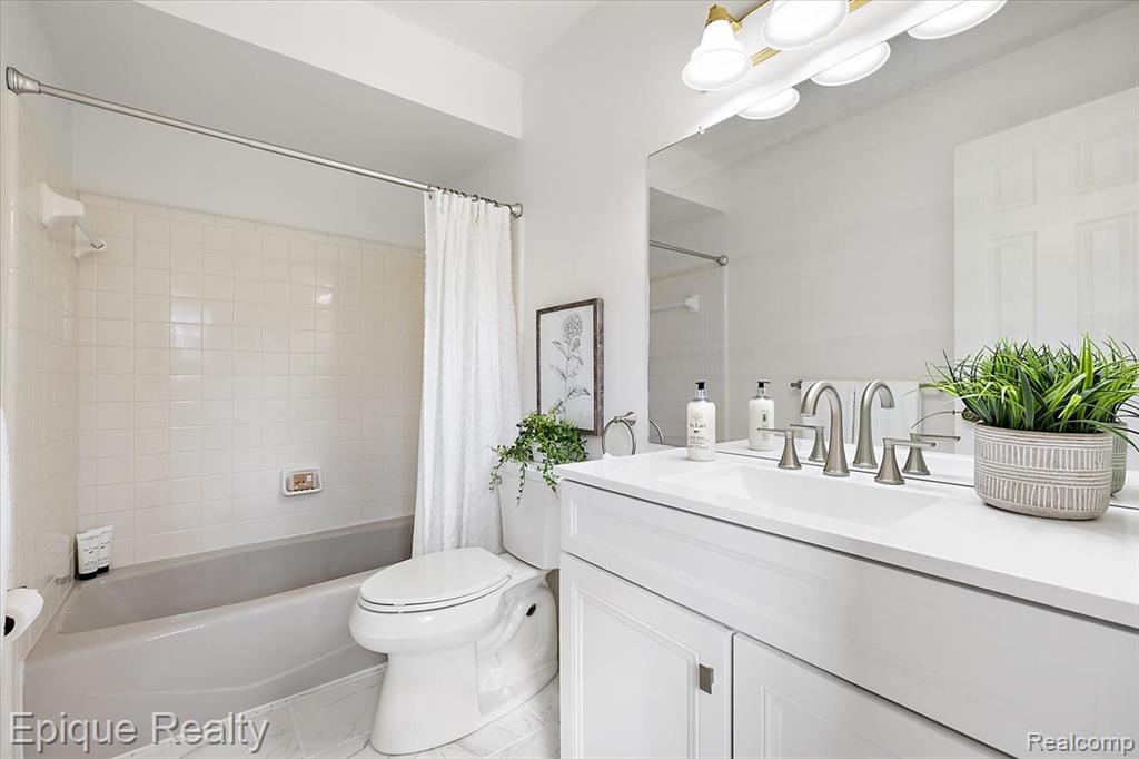 254 Marmoor Court Rochester Hills, MI 48309 - Photo 34 of 55