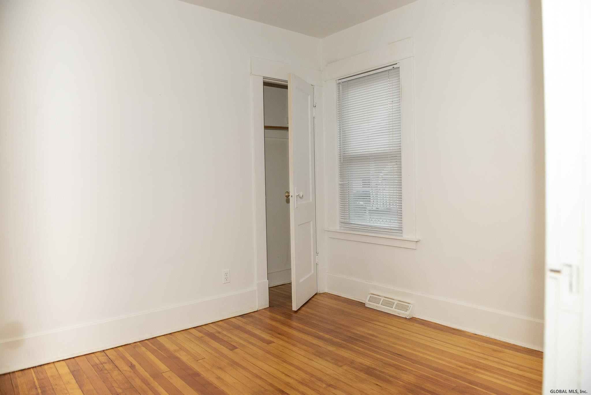717 Curry Road Rotterdam, NY 12306 - Photo 12 of 23 Photo 12