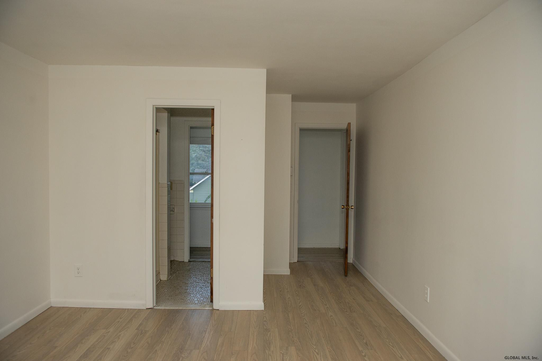 717 Curry Road Rotterdam, NY 12306 - Photo 18 of 23 Photo 18
