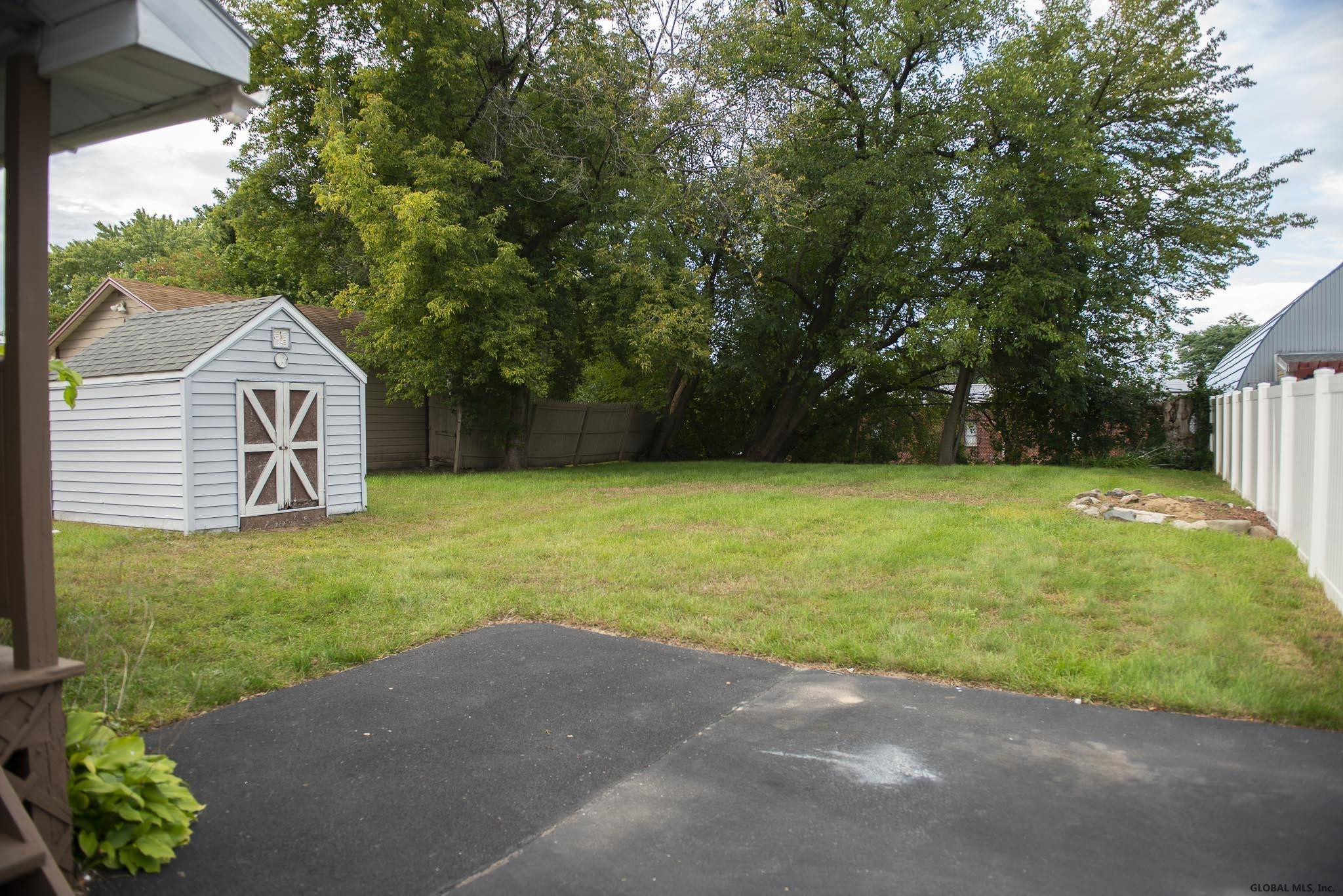 717 Curry Road Rotterdam, NY 12306 - Photo 21 of 23 Photo 21