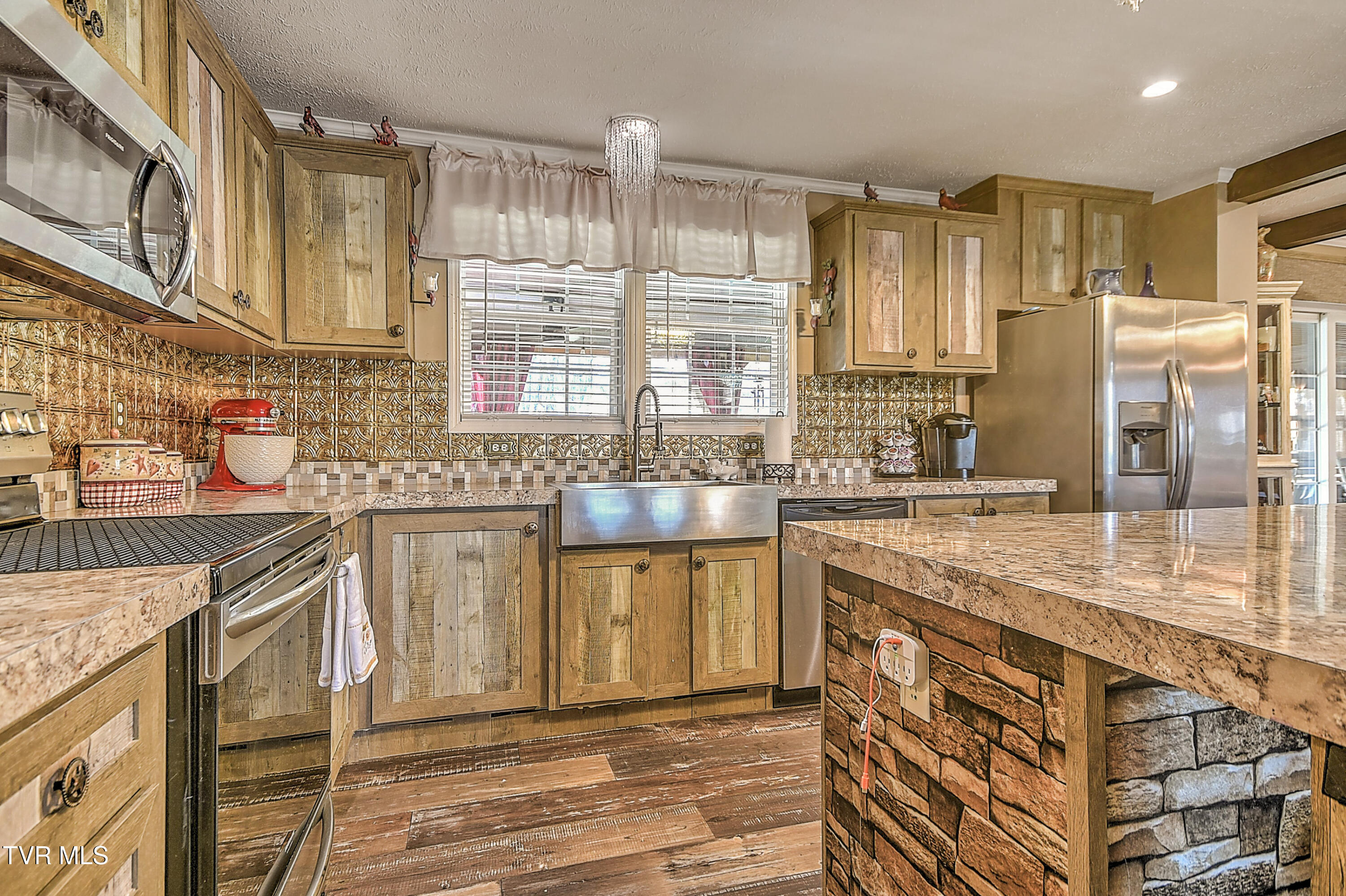 18378 Buffalo Pond Road Bristol, VA 24202 - Photo 13 of 41 Buffalo Pond SR-18