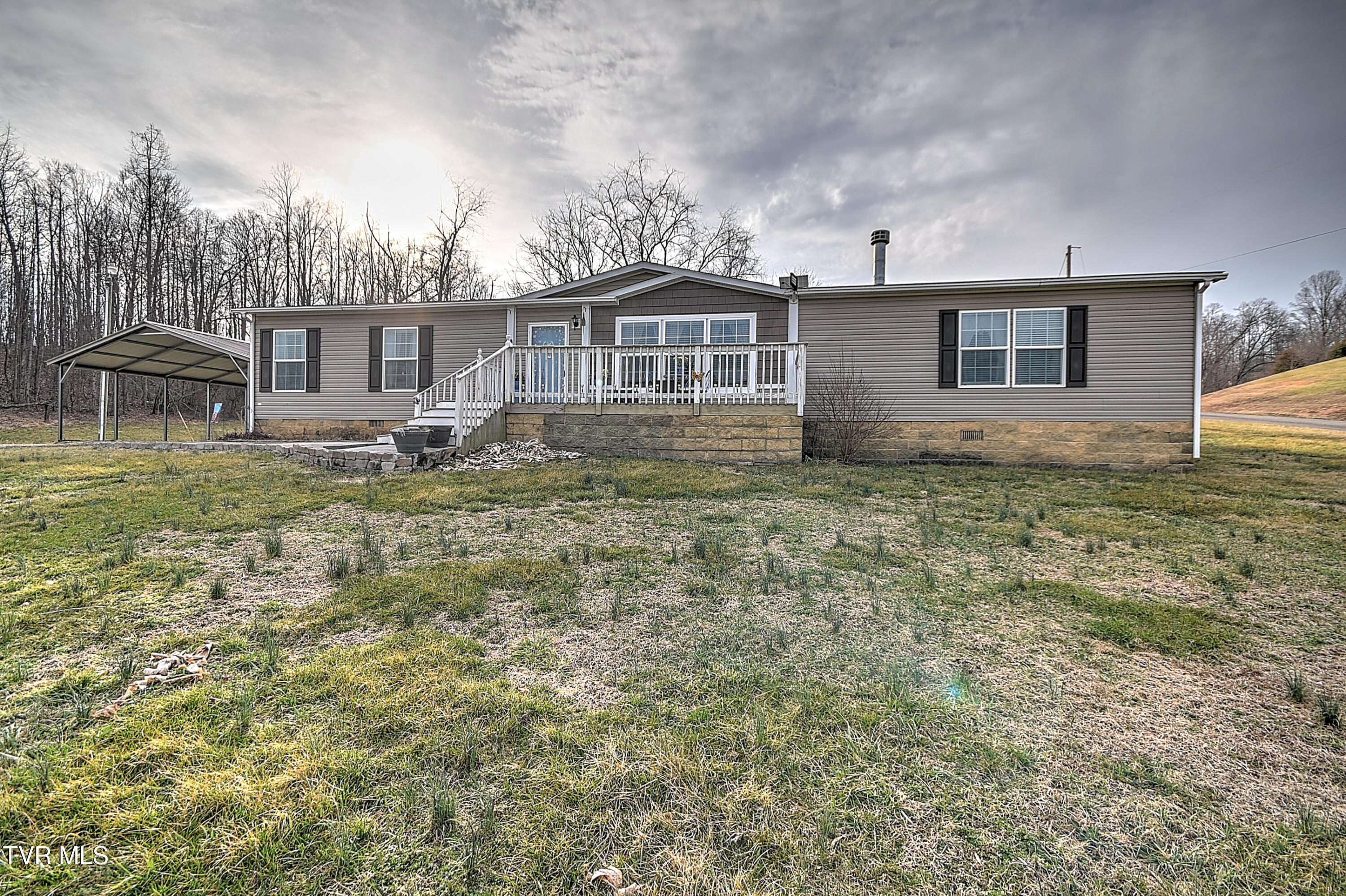 18378 Buffalo Pond Road Bristol, VA 24202 - Photo 3 of 41 Buffalo Pond SR-3