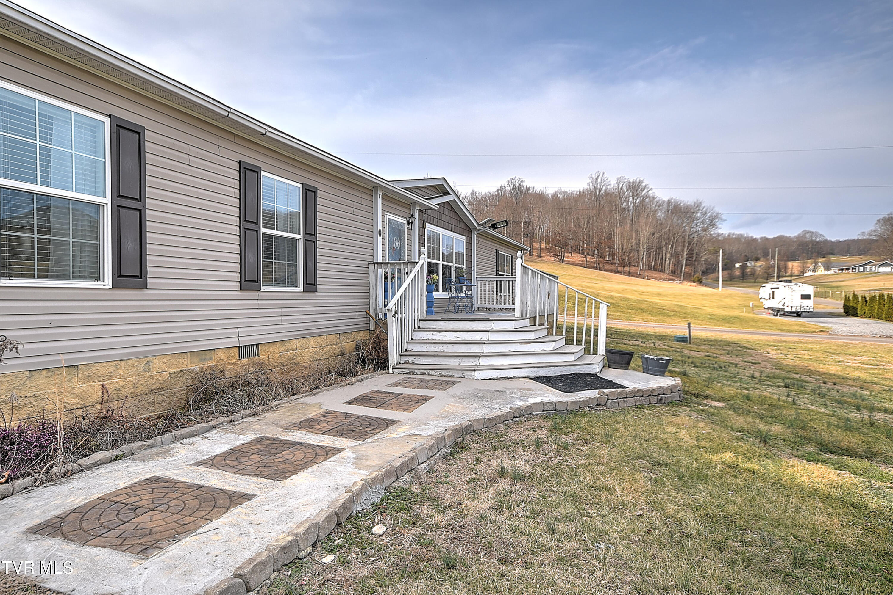 18378 Buffalo Pond Road Bristol, VA 24202 - Photo 4 of 41 Buffalo Pond SR-4