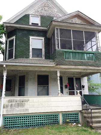 650-652 Chestnut Street Springfield, MA 01107 - Photo 1 of 5 Gallery Image 1