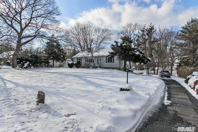 24 Valentine Road Shoreham, NY 11786 - Photo 1 of 1 Front With Driveway